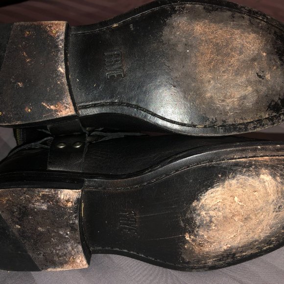 FRYE PHILLIP HARNESS Blk. Sz. 6 - Picture 4 of 16